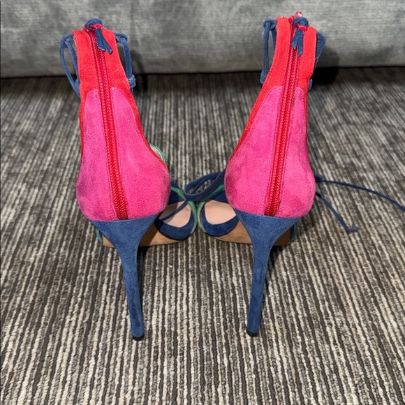 Stuart Weitzman The Legwrapsong Heel Sandals Size 9 - Picture 5 of 10